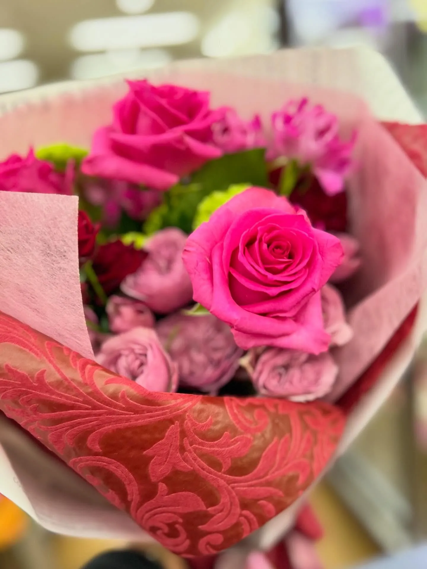 バラ✿スプレーバラ✿スノーボールのブーケ*:＊.·°✲